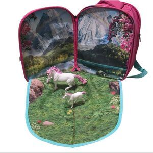 Unicorn Fantasy 3D Backpack Play Set